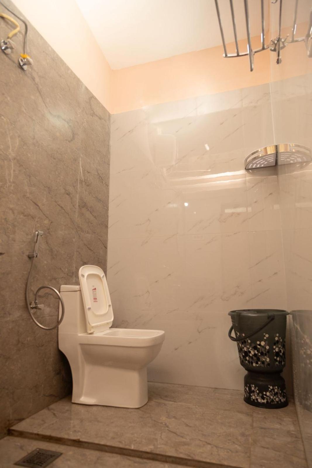 Bbn Serviced Apartment Calangute Room photo